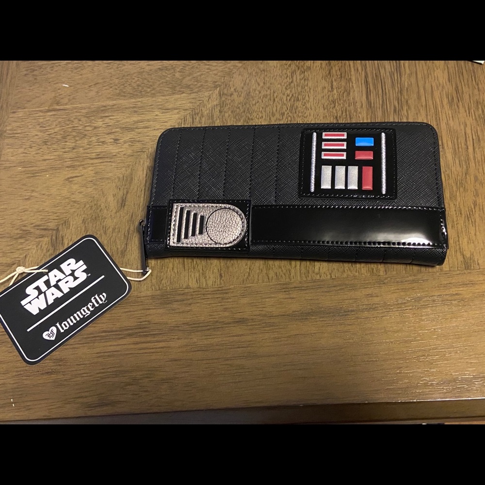 Loungefly Star Wars Darth Vader wallet